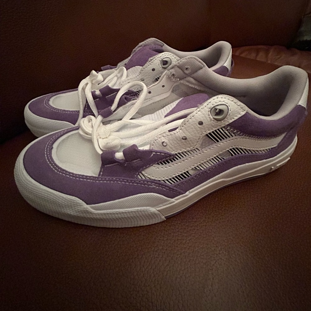 Vans Purple and White Skateboarding Shoes